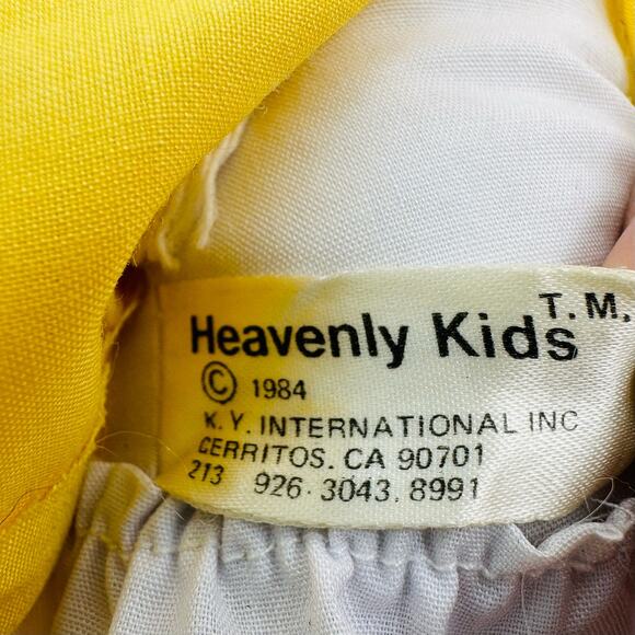 VTG 1984 Heavenly Kids Doll Blonde Hair Yellow Dress Black Eyes W/ White Shoes - Picture 4 of 5